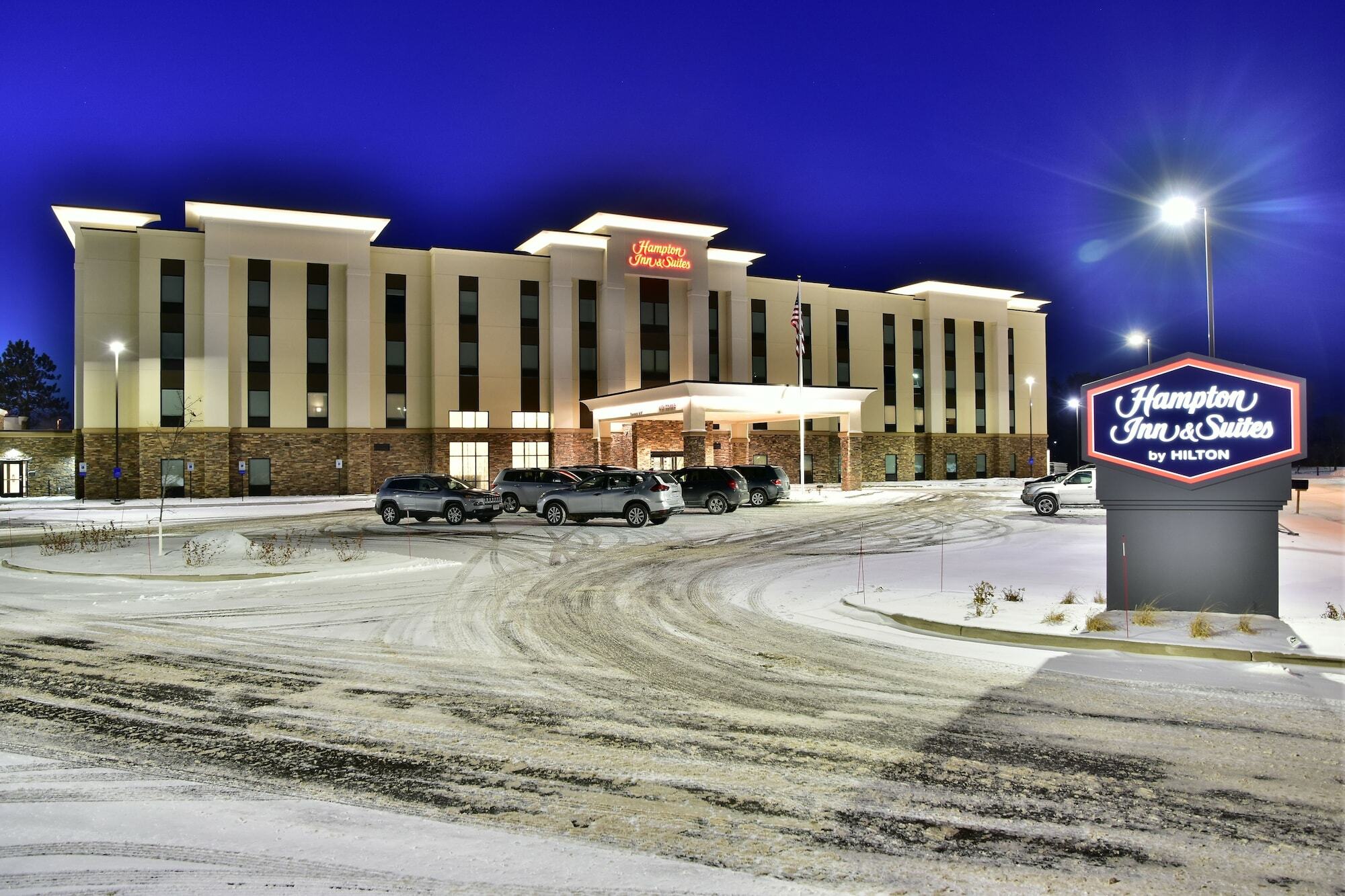 Hampton Inn & Suites Menomonie-Uw Stout Экстерьер фото